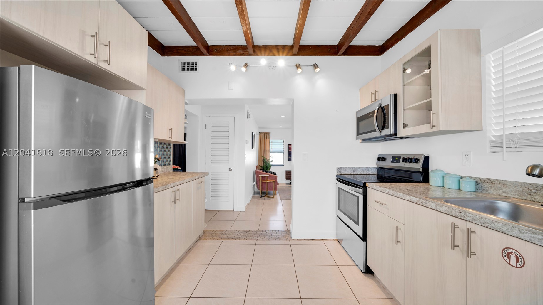 HOLLYWOOD SOUTH SIDE ADD - Residential