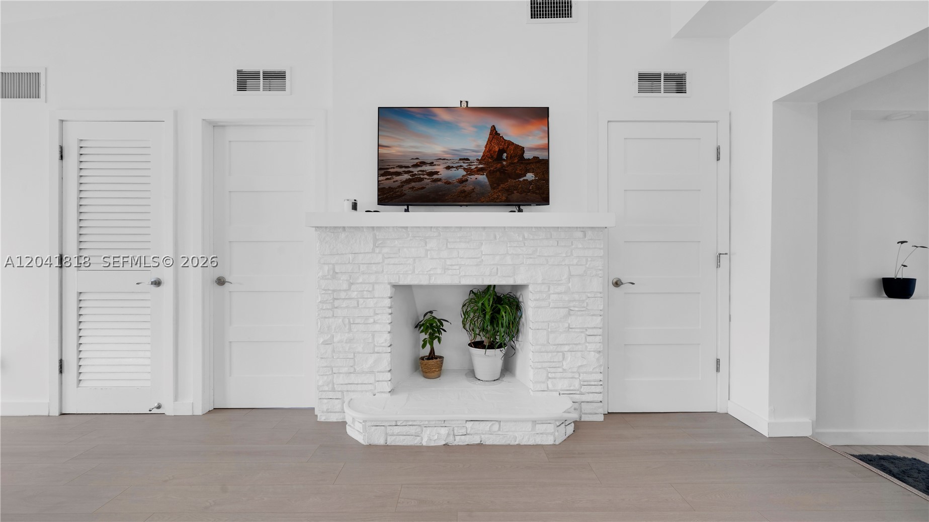 HOLLYWOOD SOUTH SIDE ADD - Residential
