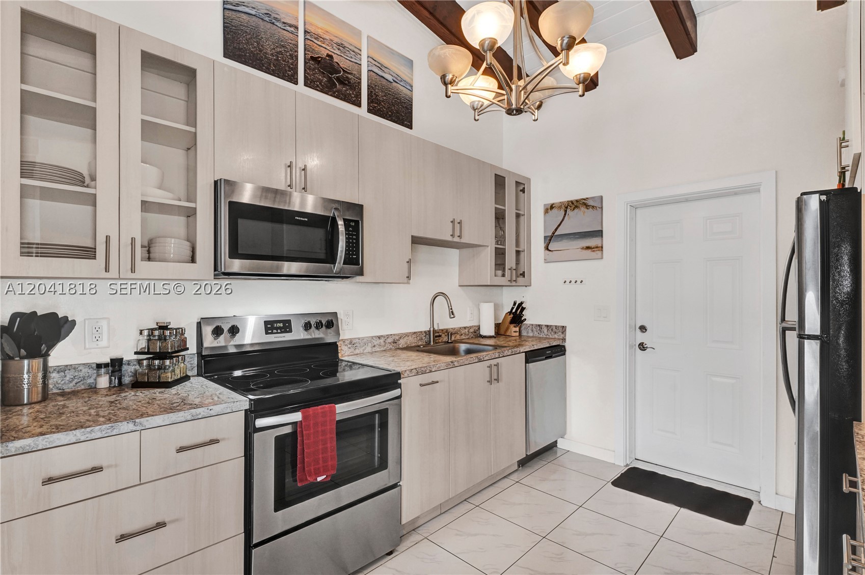 HOLLYWOOD SOUTH SIDE ADD - Residential