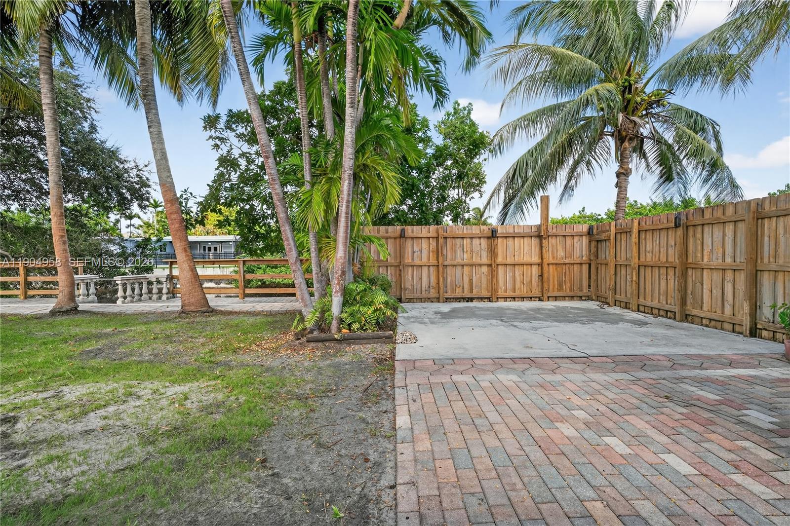 ENCHANTED LAKE SEC 6 - Residential