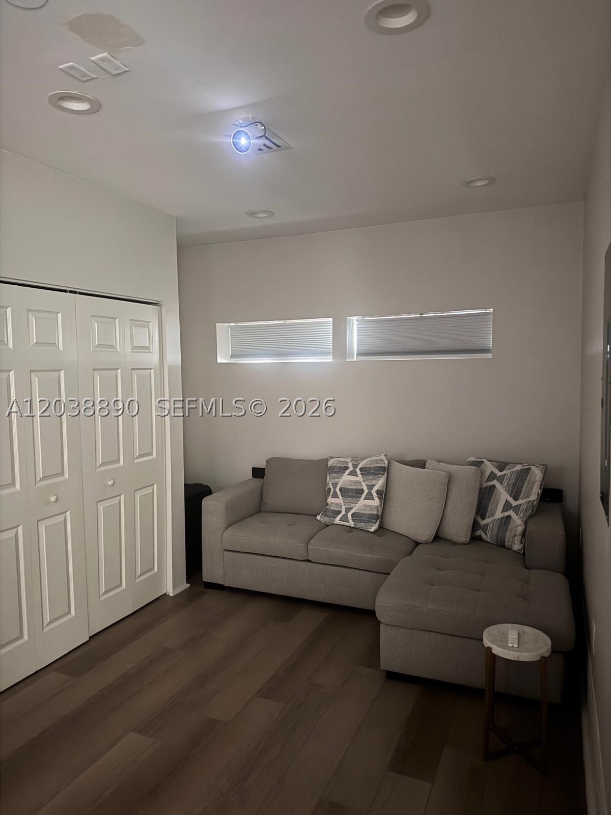WEST LAKE VILLAGE PLAT - Residential