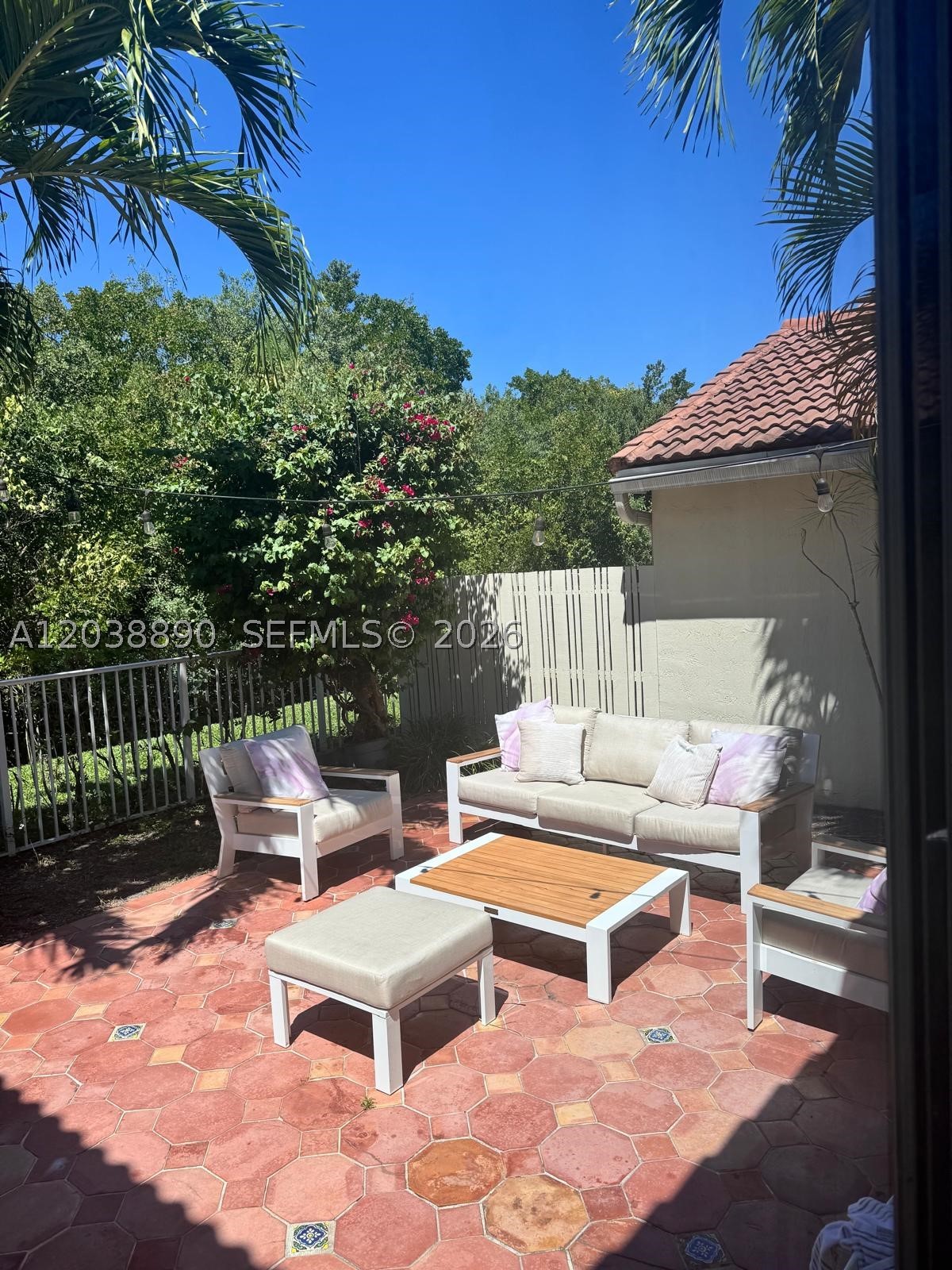 WEST LAKE VILLAGE PLAT - Residential