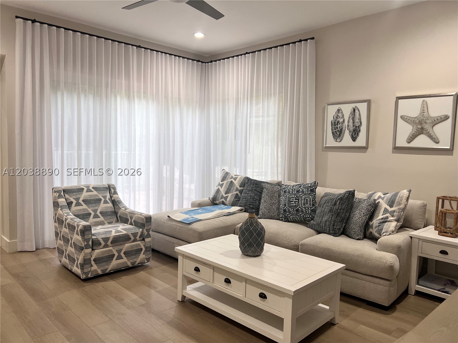 WEST LAKE VILLAGE PLAT - Residential