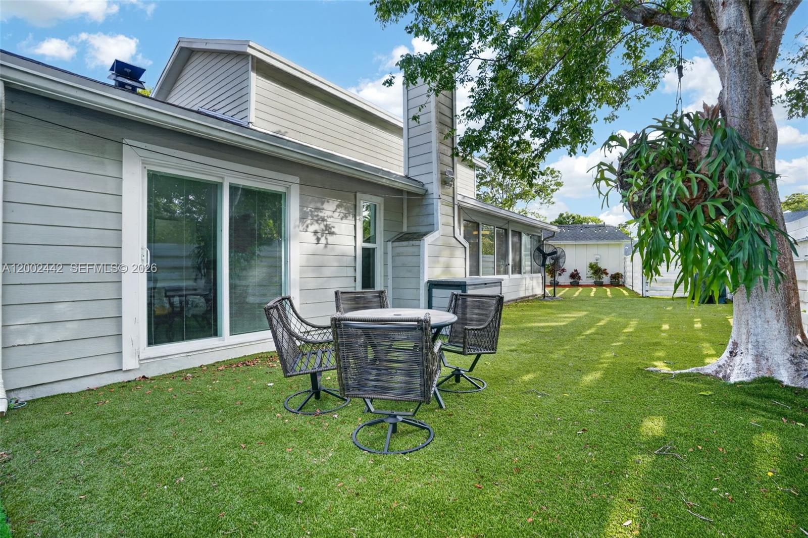 COUNTRY WALK SEC 4 - Residential