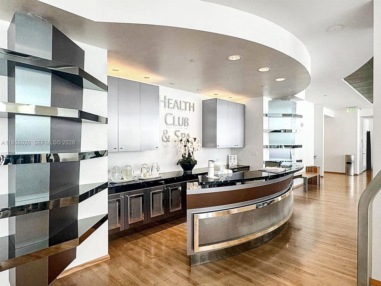 JADE RESIDENCES AT BRICKE - Residential