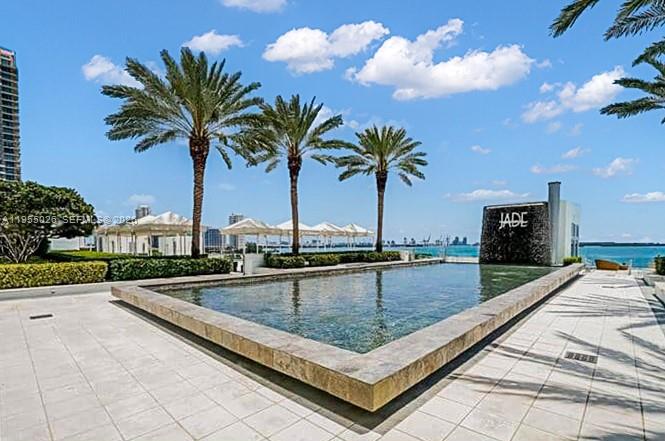 JADE RESIDENCES AT BRICKE - Residential