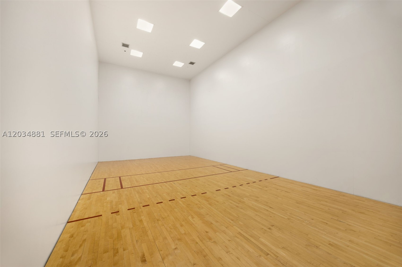 COURVOISIER COURTS CONDO - Residential Lease