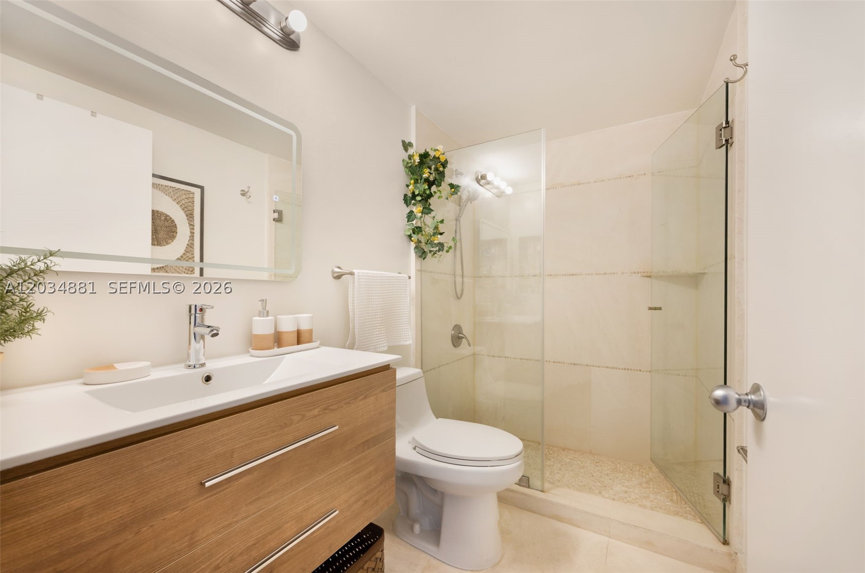 COURVOISIER COURTS CONDO - Residential Lease
