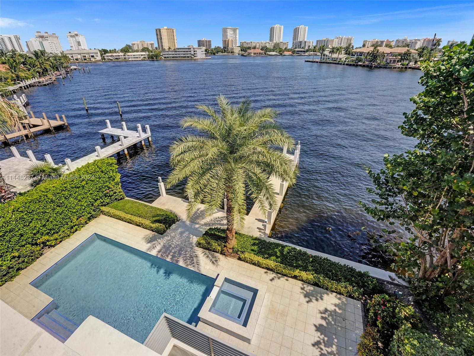 CYPRESS POINT - Residential