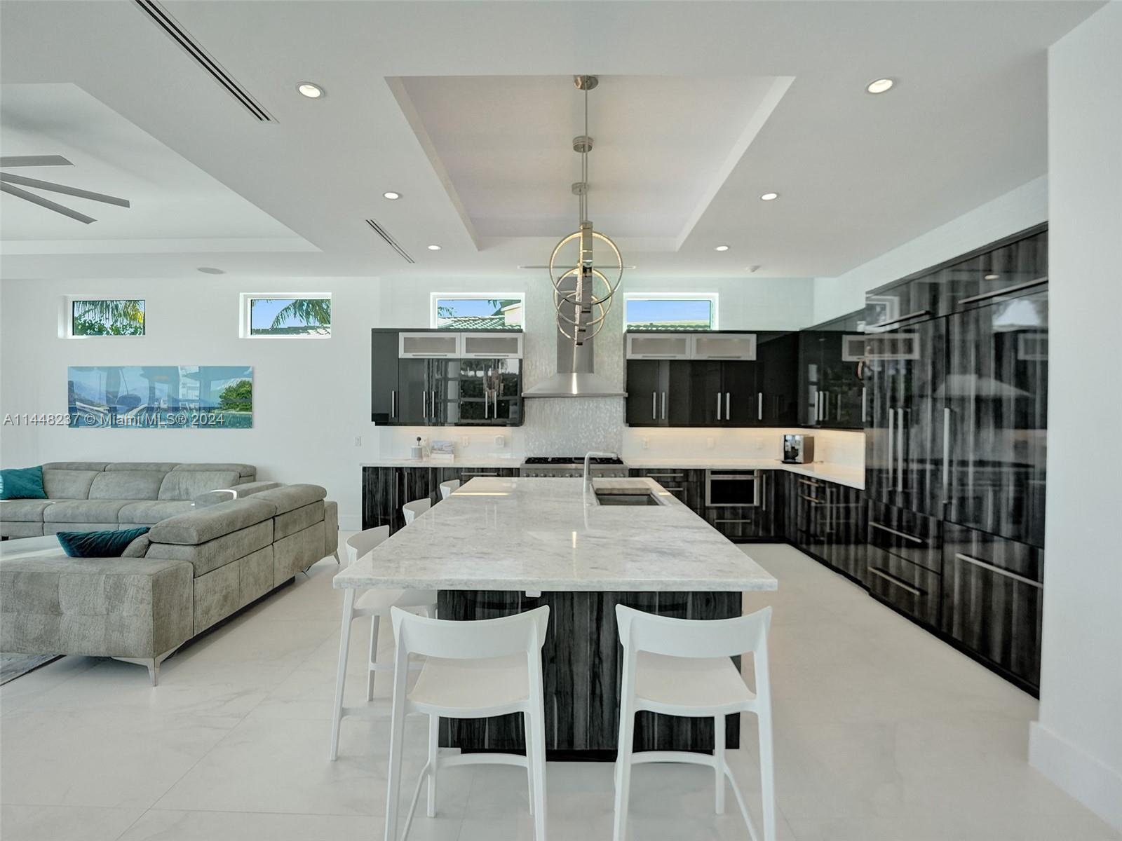 CYPRESS POINT - Residential