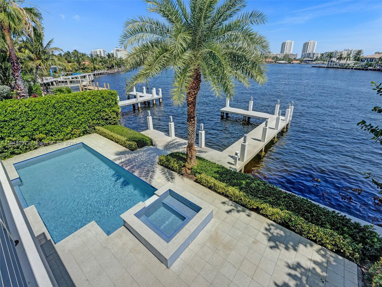 CYPRESS POINT - Residential