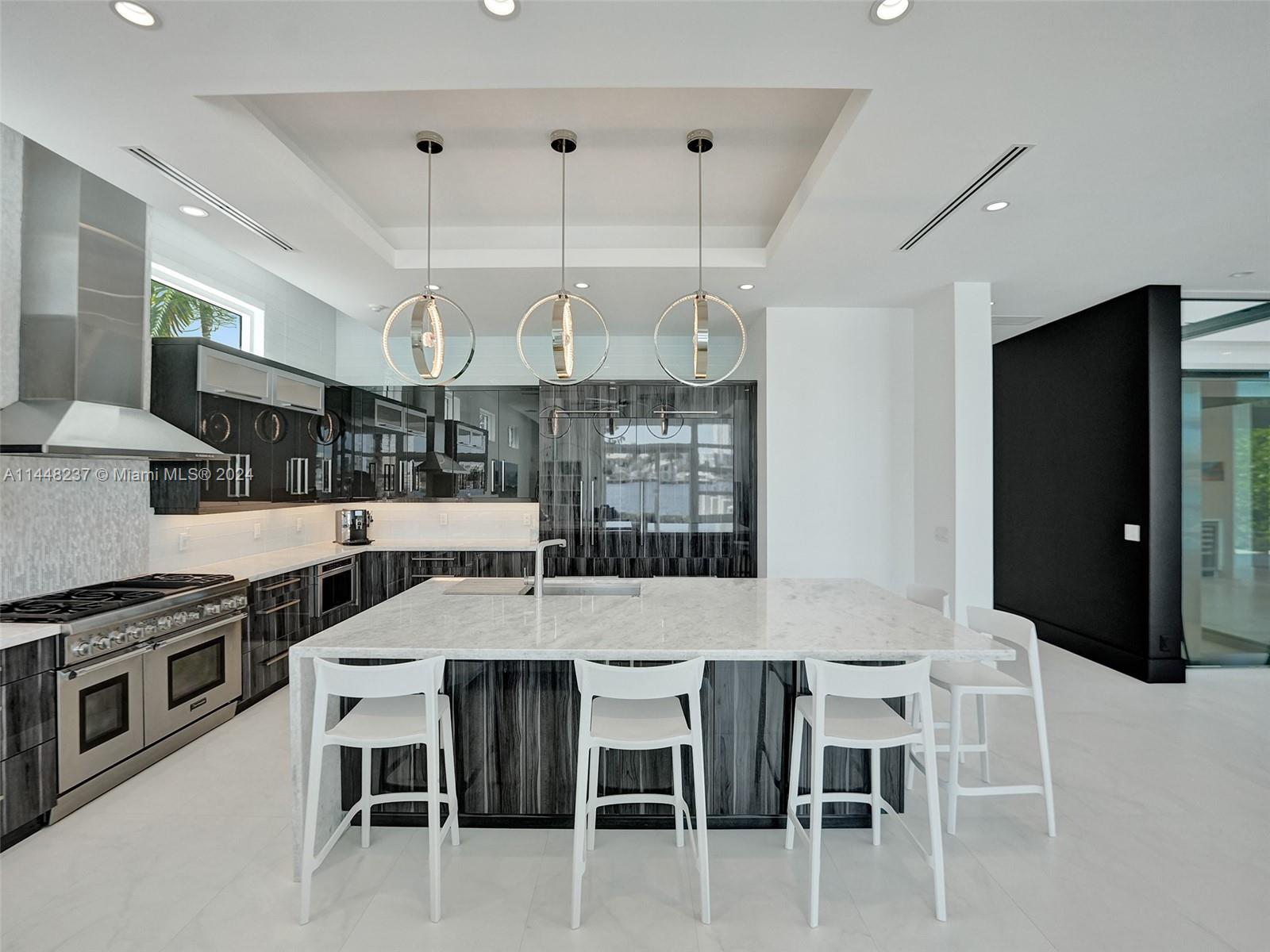 CYPRESS POINT - Residential