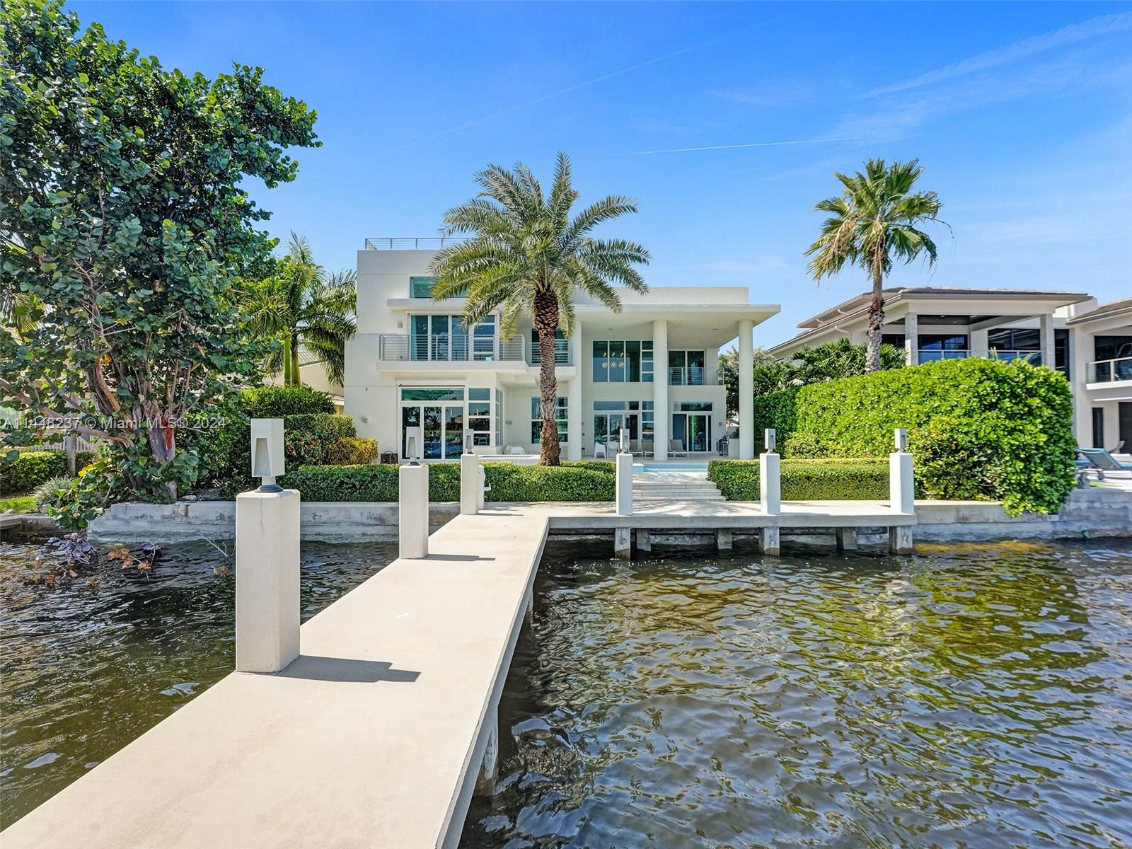CYPRESS POINT - Residential
