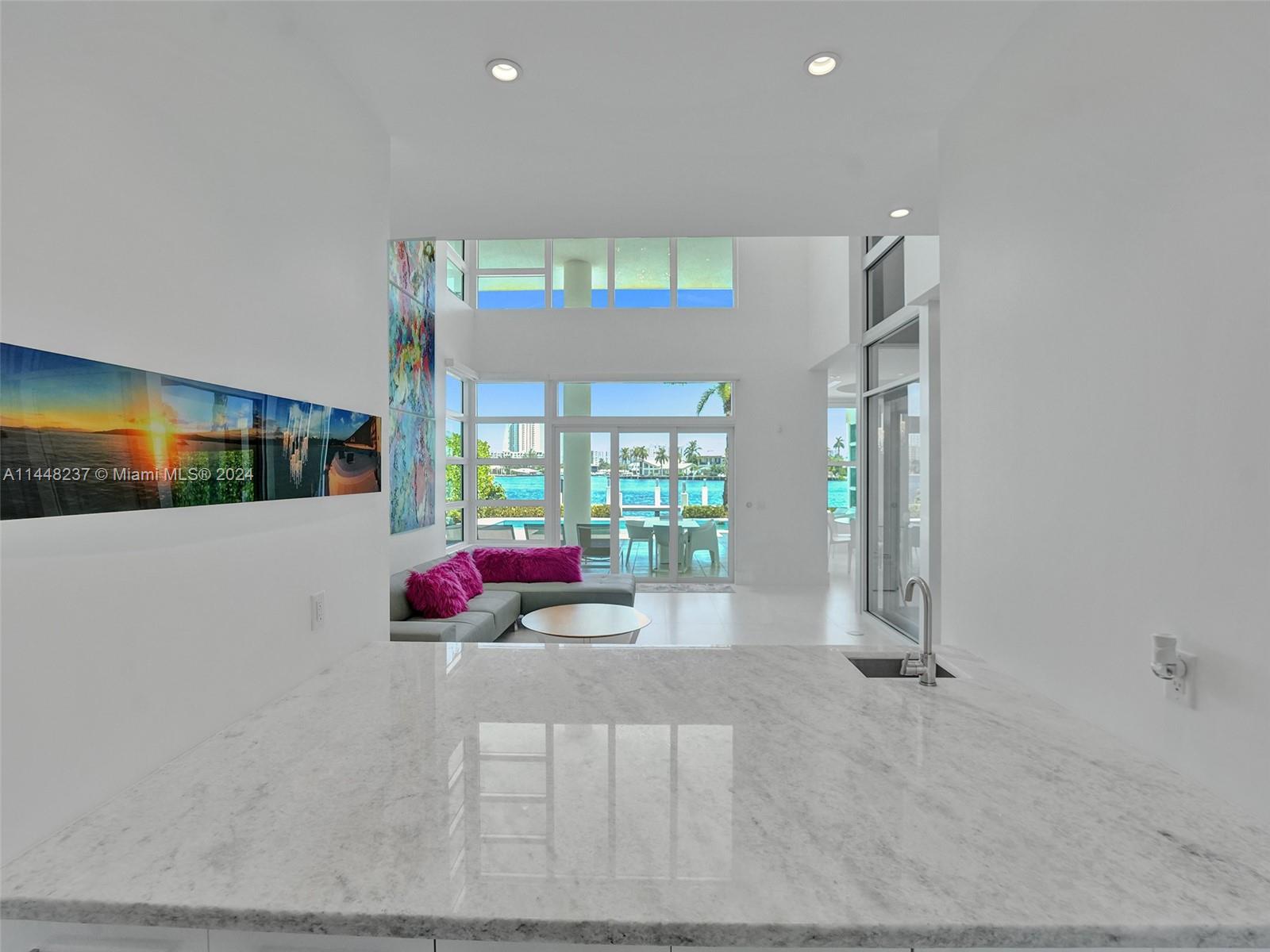 CYPRESS POINT - Residential