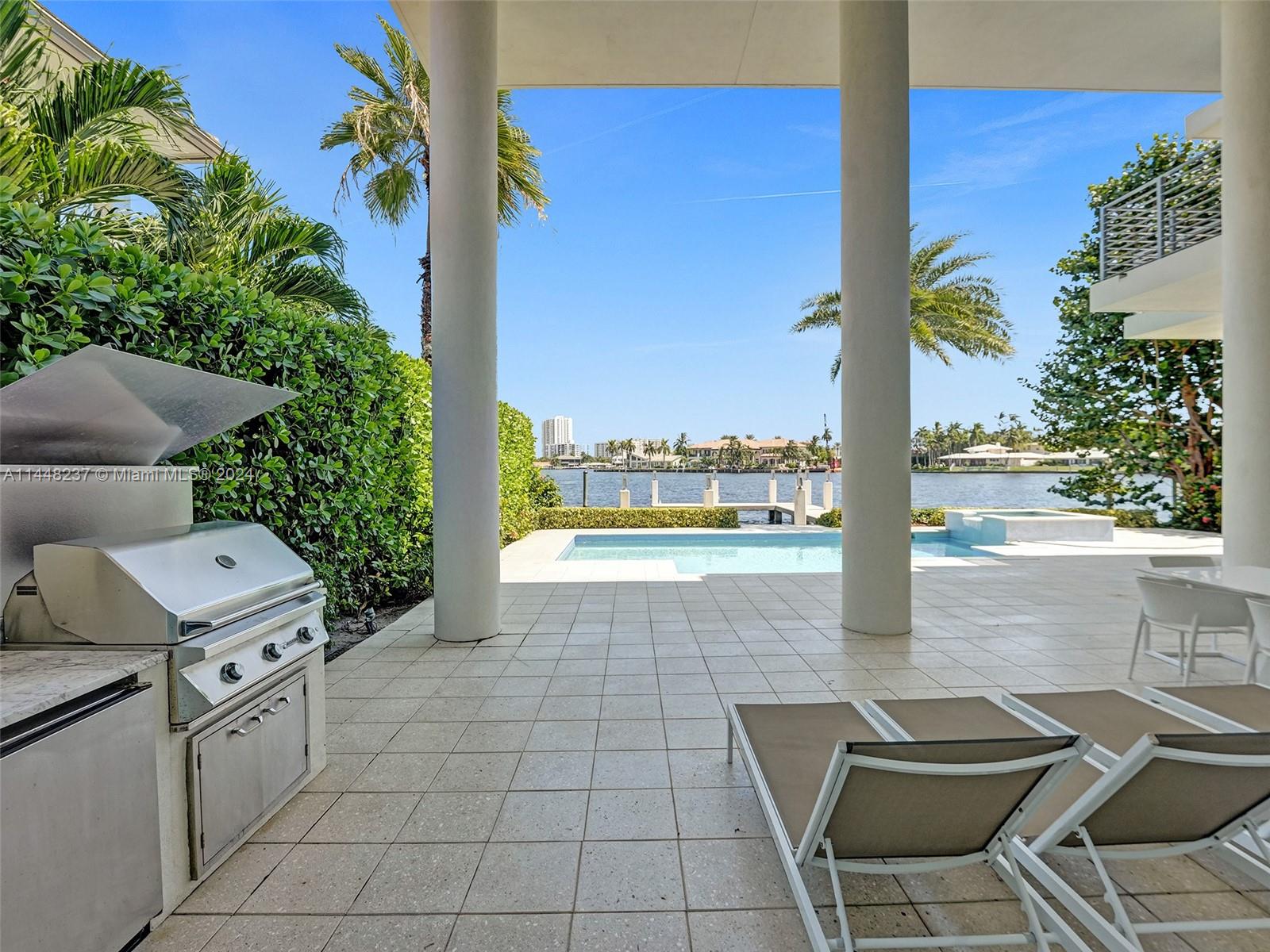 CYPRESS POINT - Residential