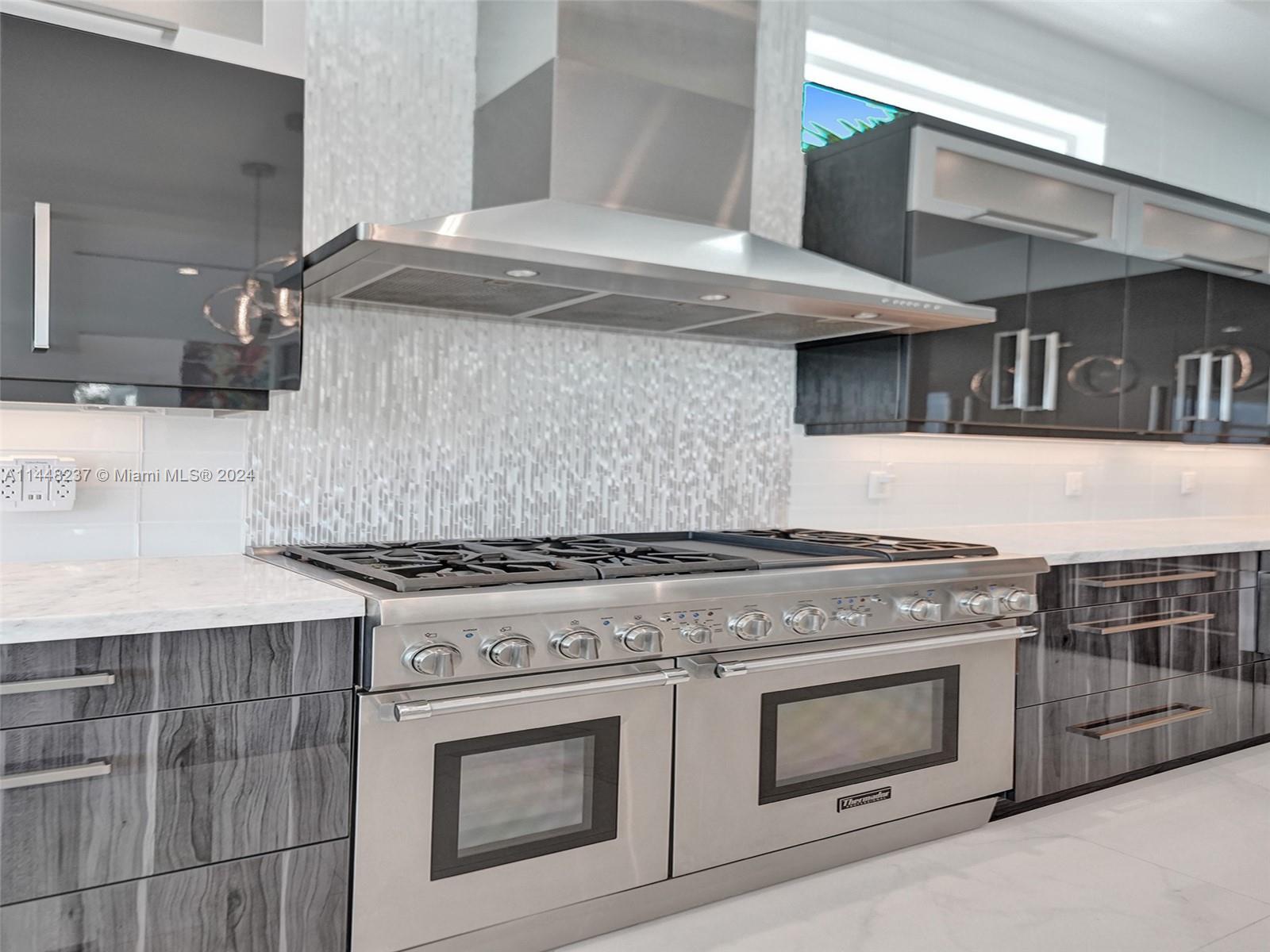 CYPRESS POINT - Residential