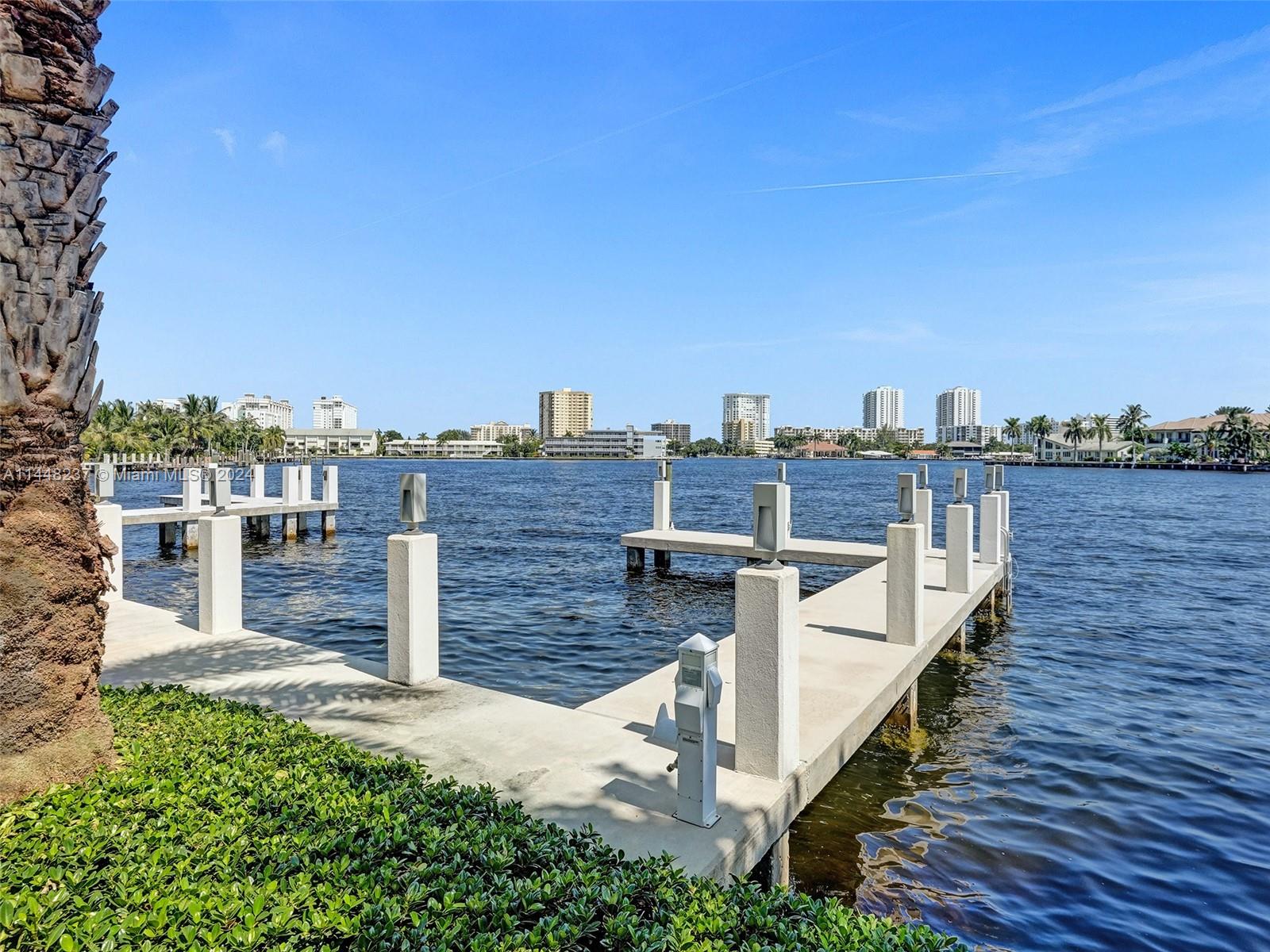 CYPRESS POINT - Residential