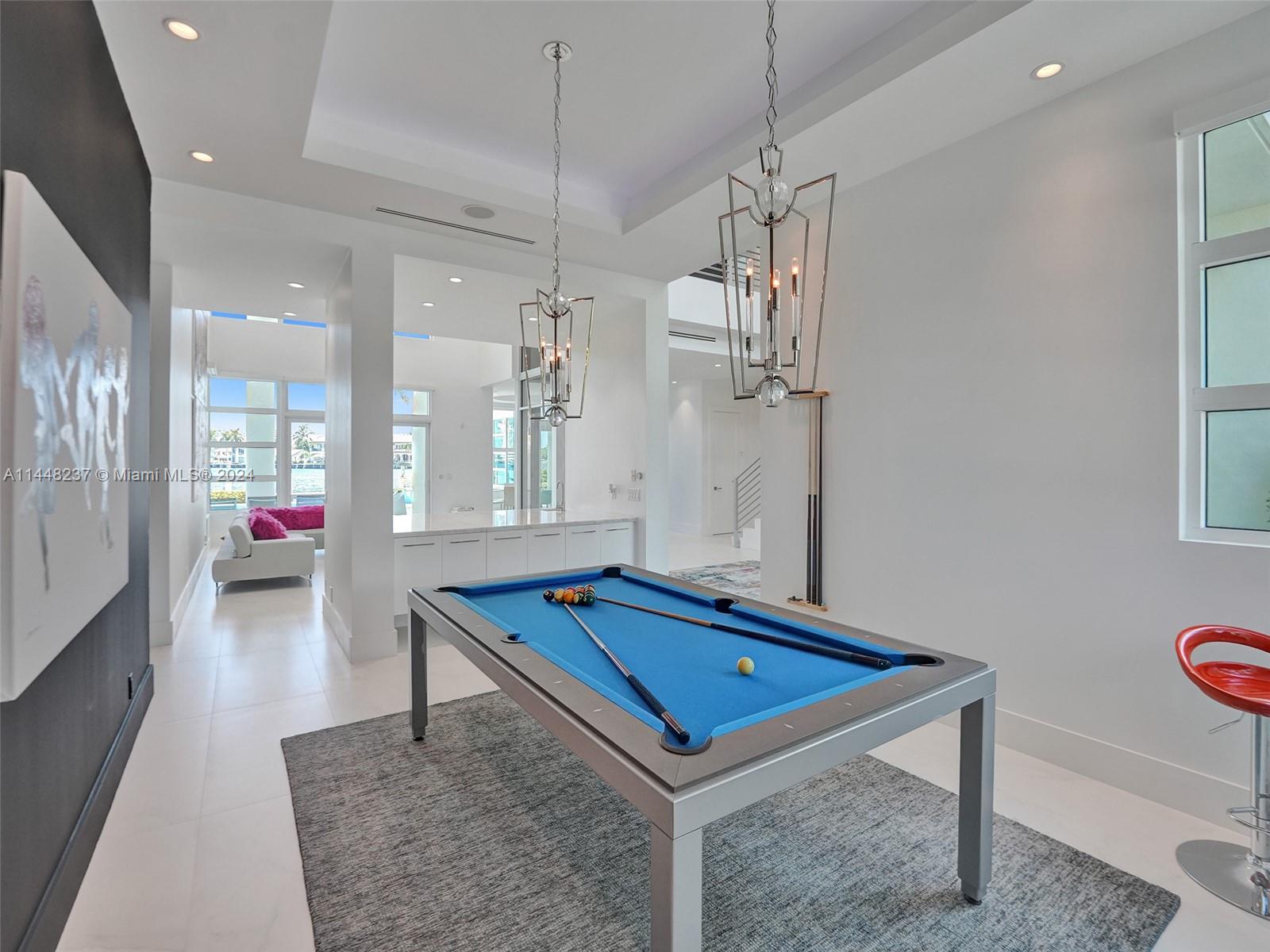 CYPRESS POINT - Residential