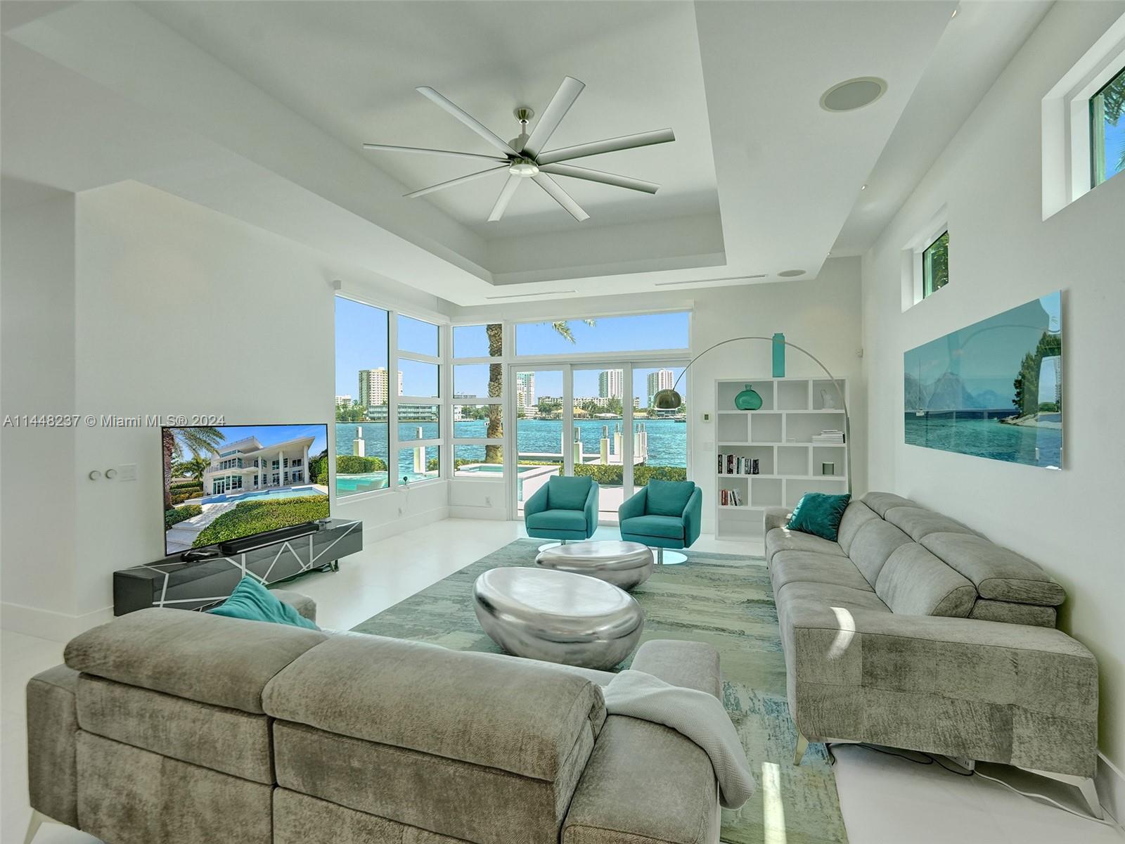 CYPRESS POINT - Residential