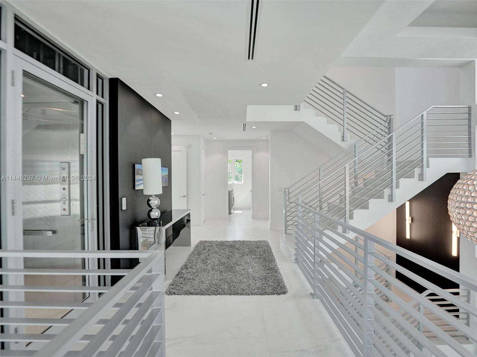 CYPRESS POINT - Residential