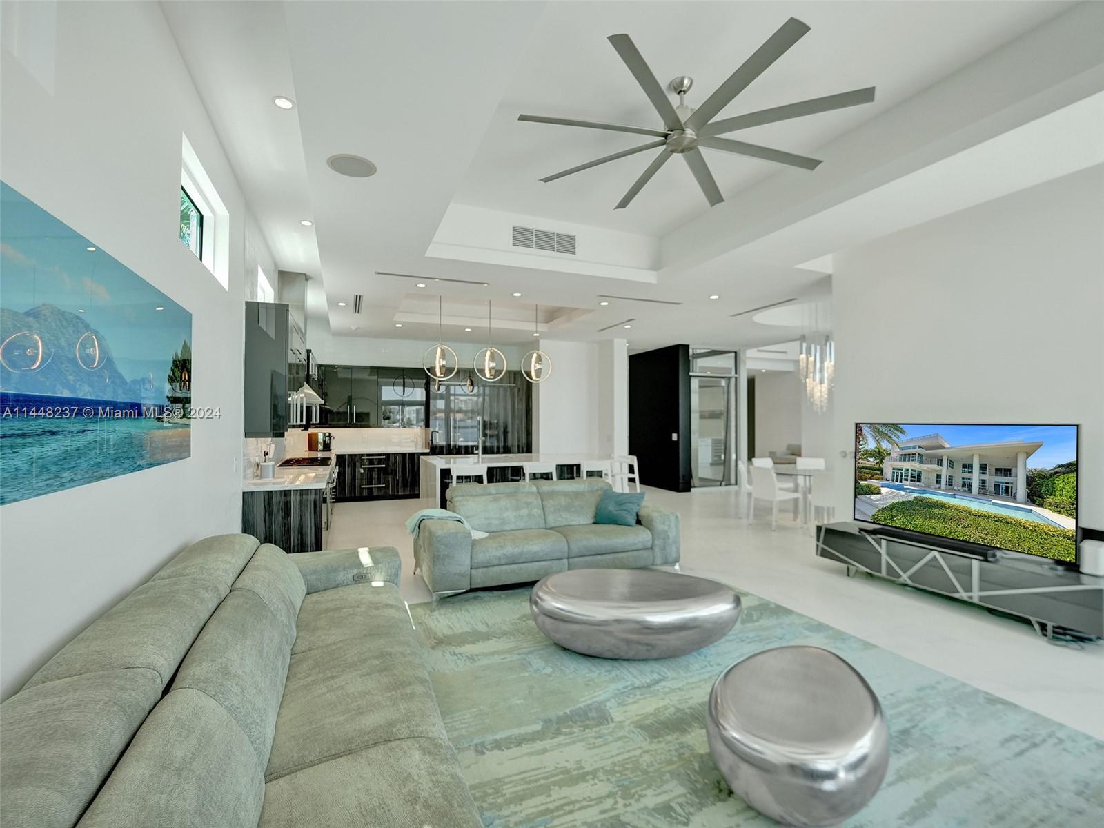 CYPRESS POINT - Residential