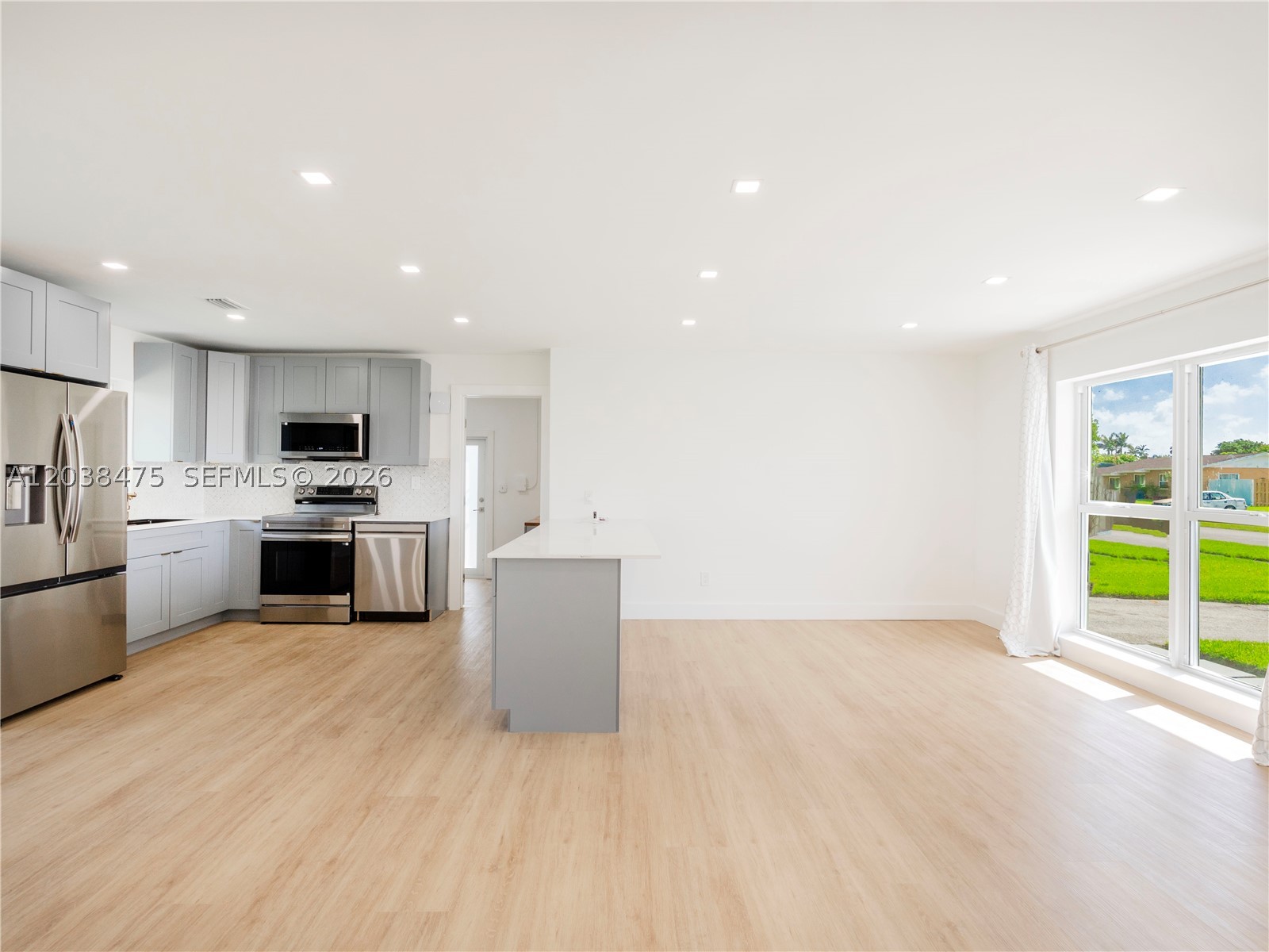 7TH ADDN TO RICHMOND HEIG - Residential Lease