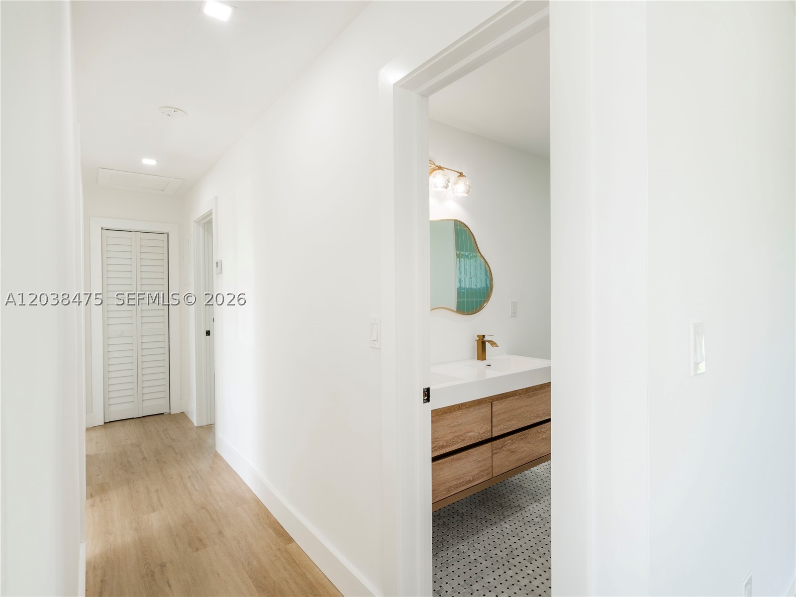 7TH ADDN TO RICHMOND HEIG - Residential Lease