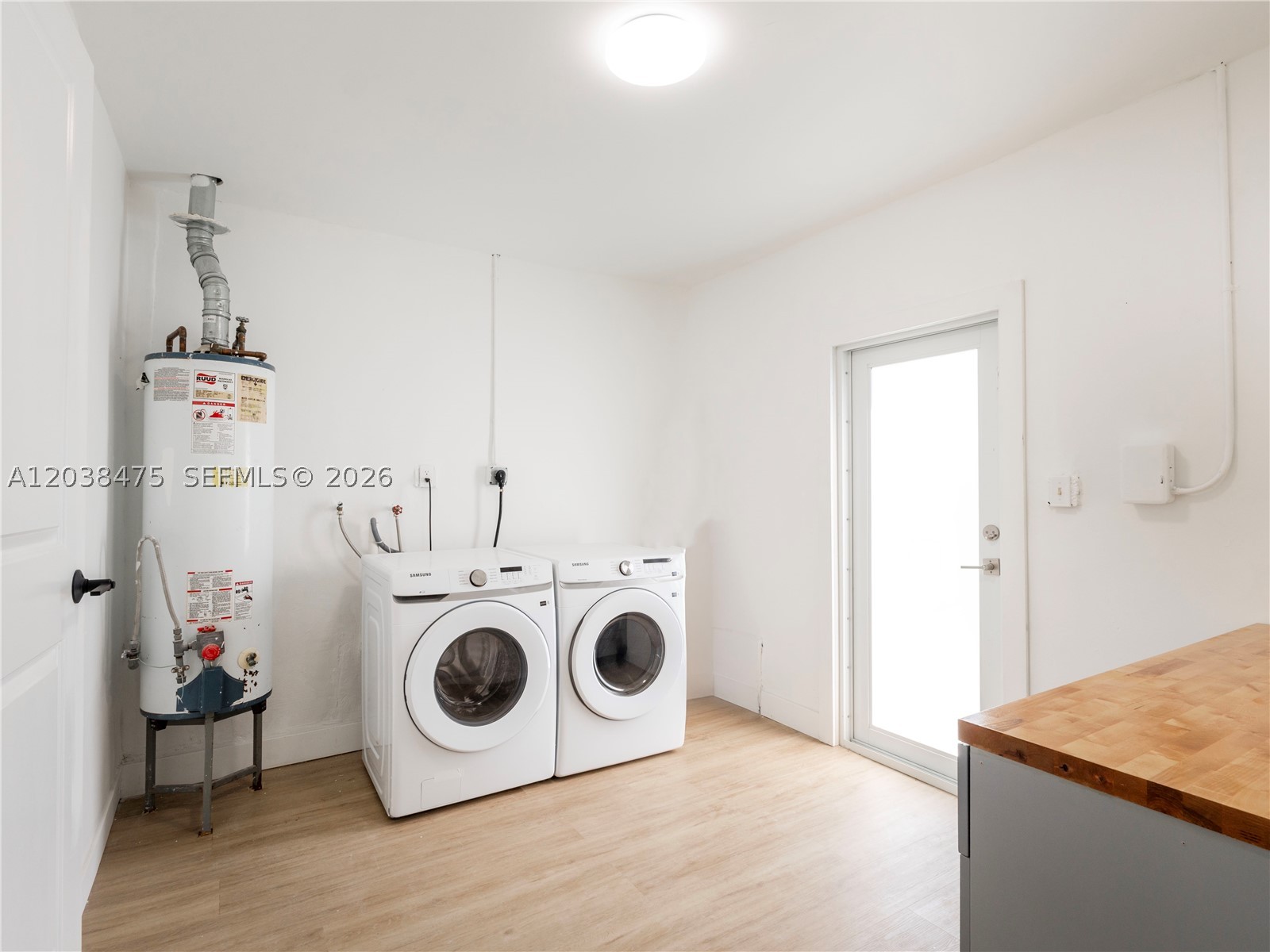 7TH ADDN TO RICHMOND HEIG - Residential Lease