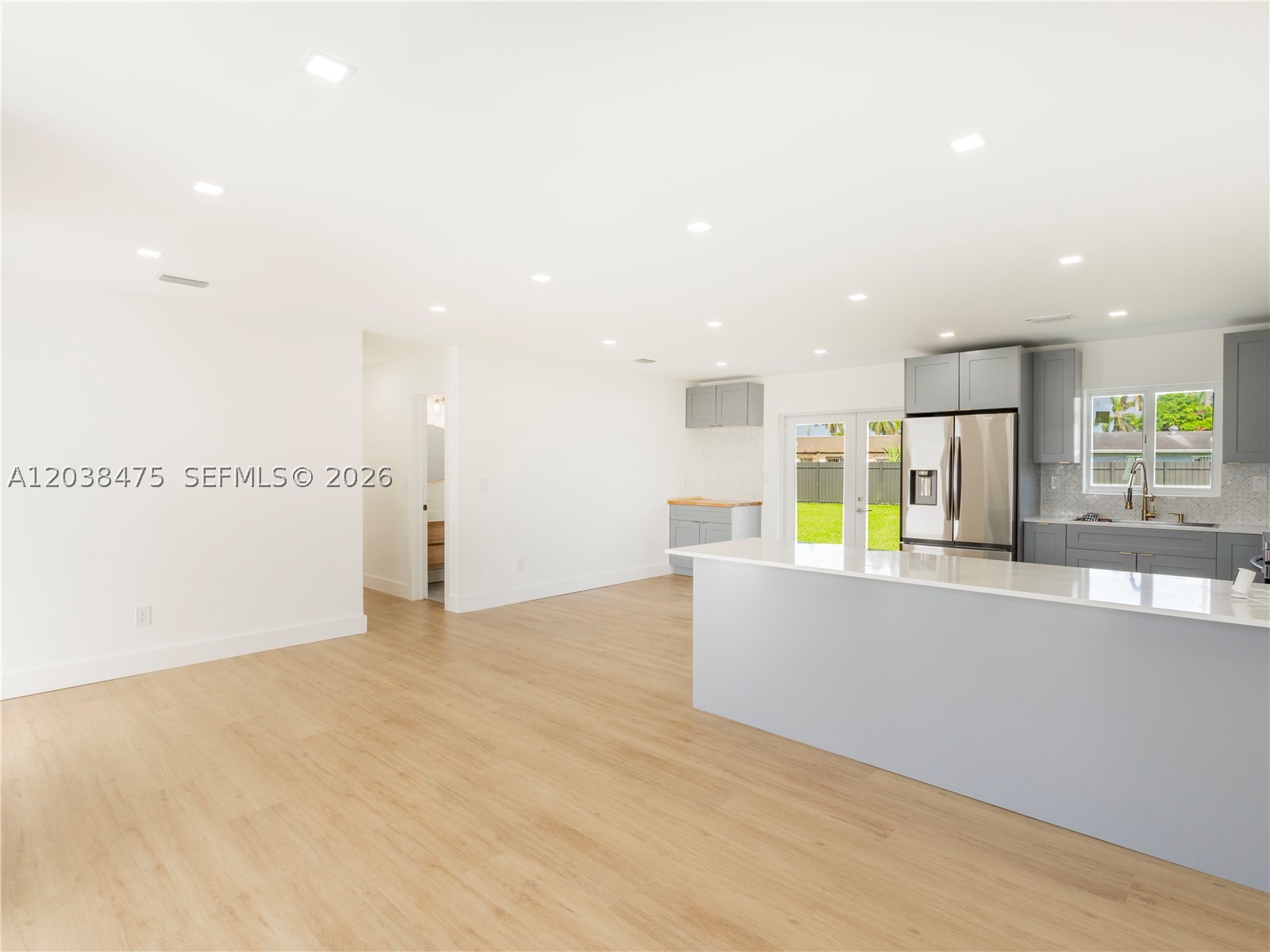 7TH ADDN TO RICHMOND HEIG - Residential Lease