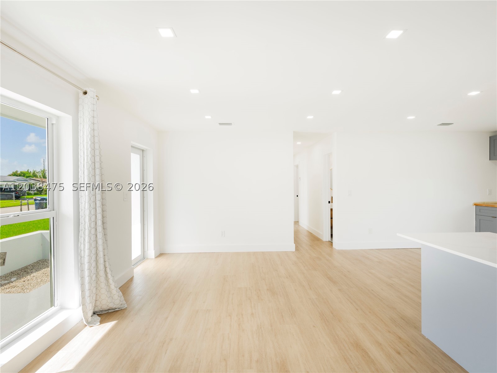 7TH ADDN TO RICHMOND HEIG - Residential Lease