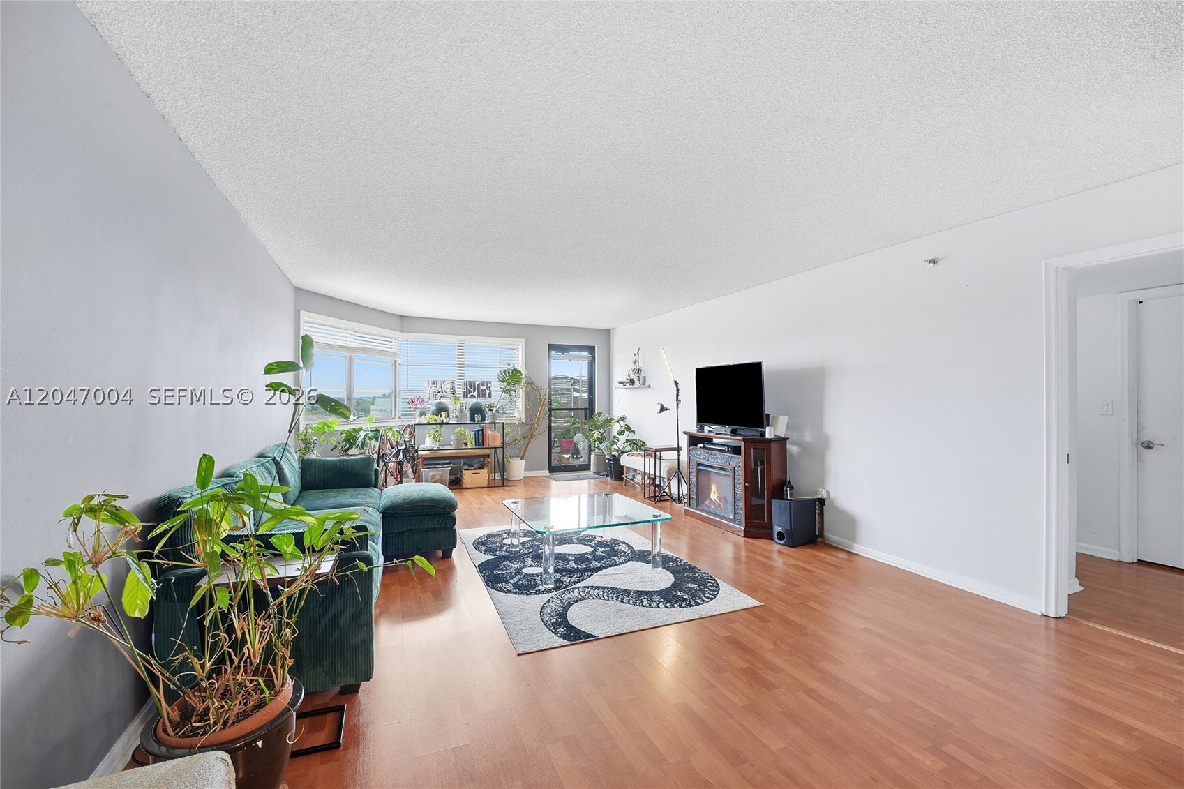 LAKE VIEW OF CALIF CLUB C - Residential