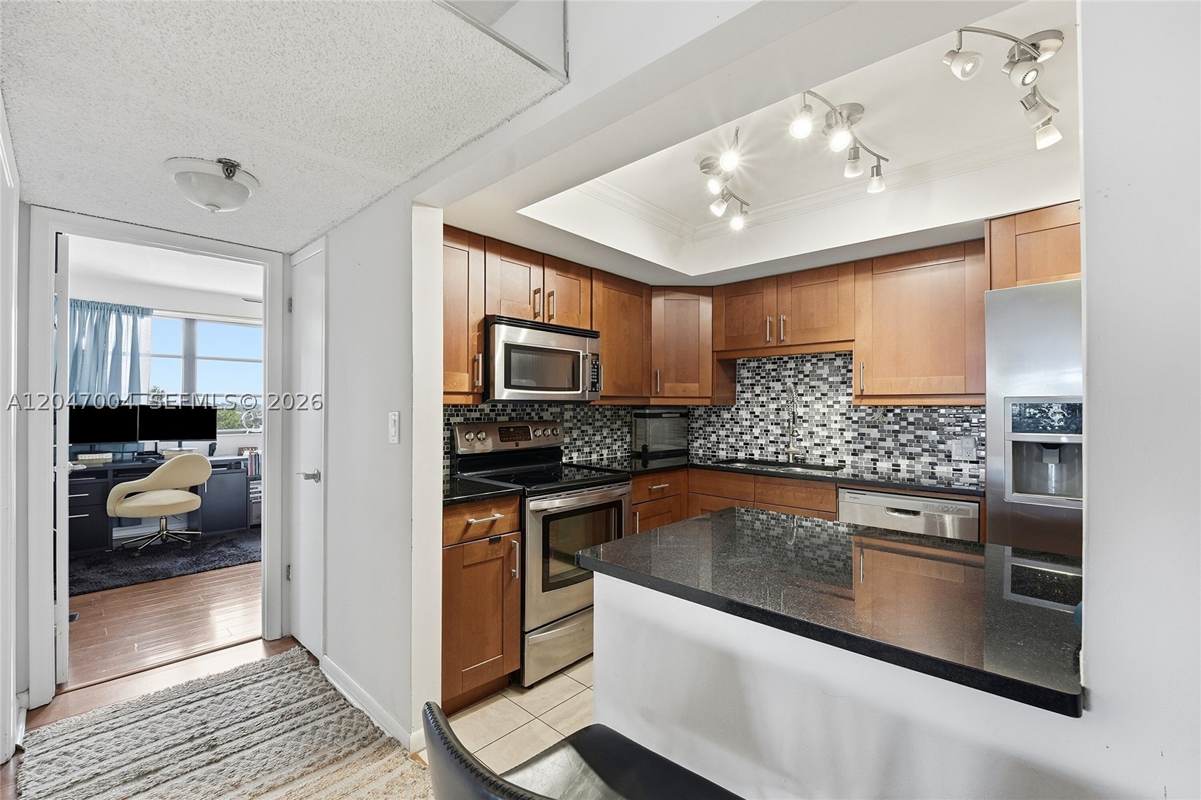 LAKE VIEW OF CALIF CLUB C - Residential