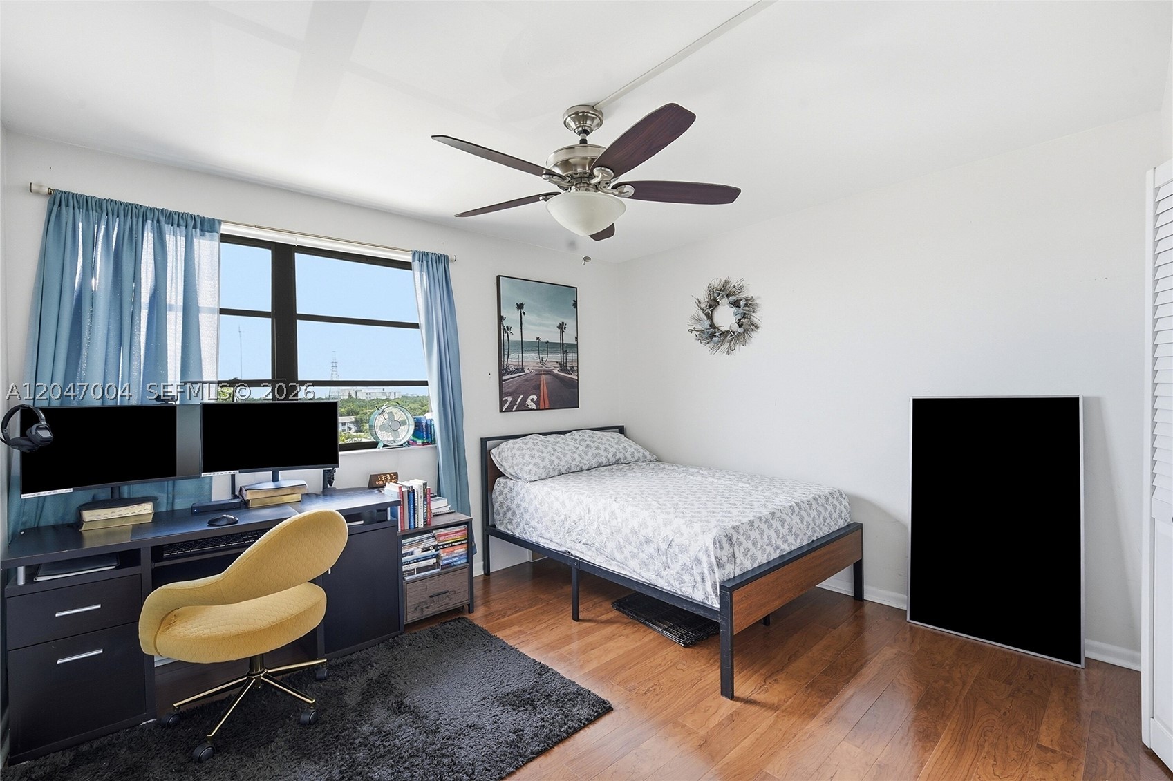 LAKE VIEW OF CALIF CLUB C - Residential