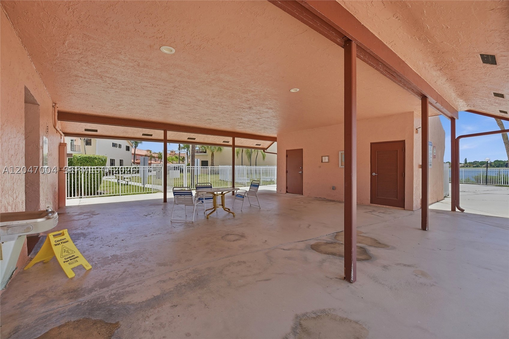 LAKE VIEW OF CALIF CLUB C - Residential