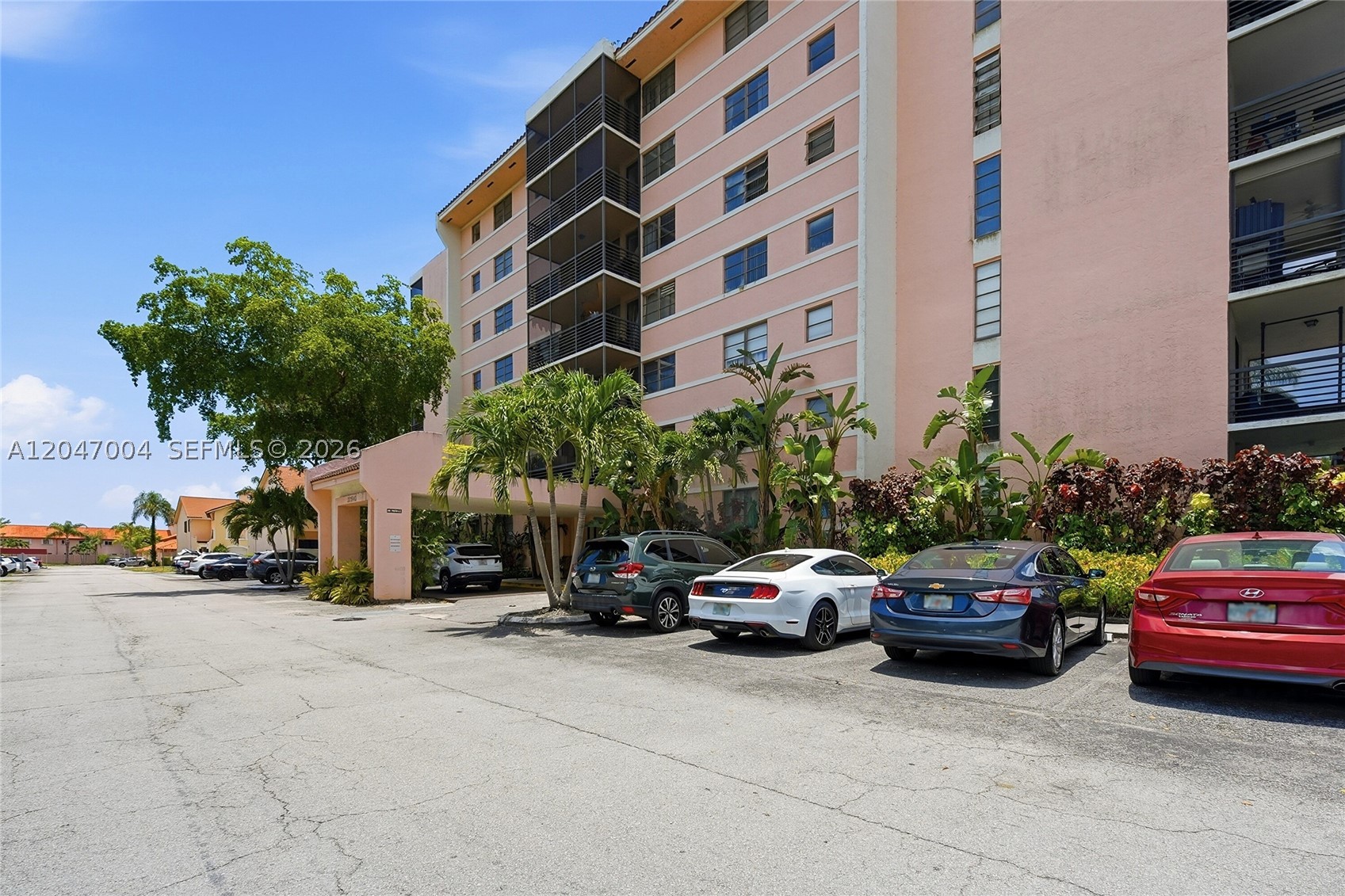 LAKE VIEW OF CALIF CLUB C - Residential