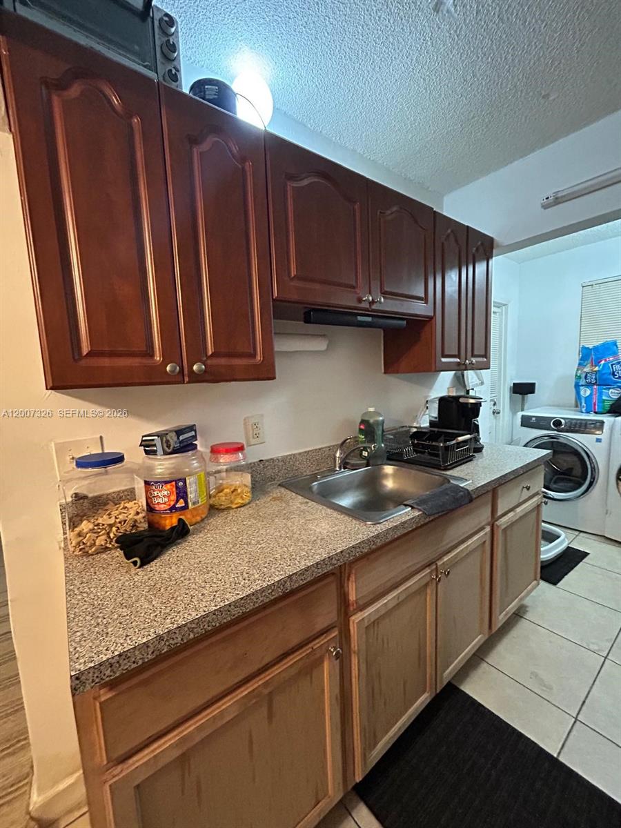 LSOLEI AT HALLANDALE BEAC - Residential