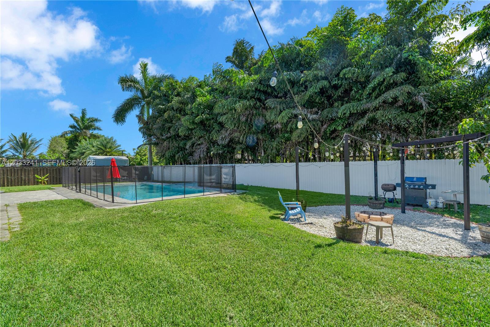 OAKWOOD GROVE - Residential