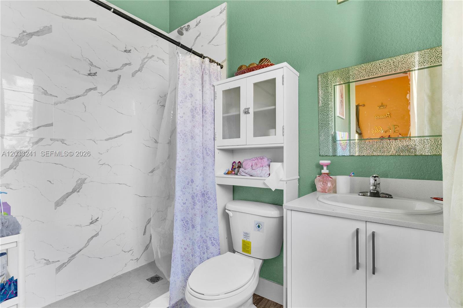 OAKWOOD GROVE - Residential