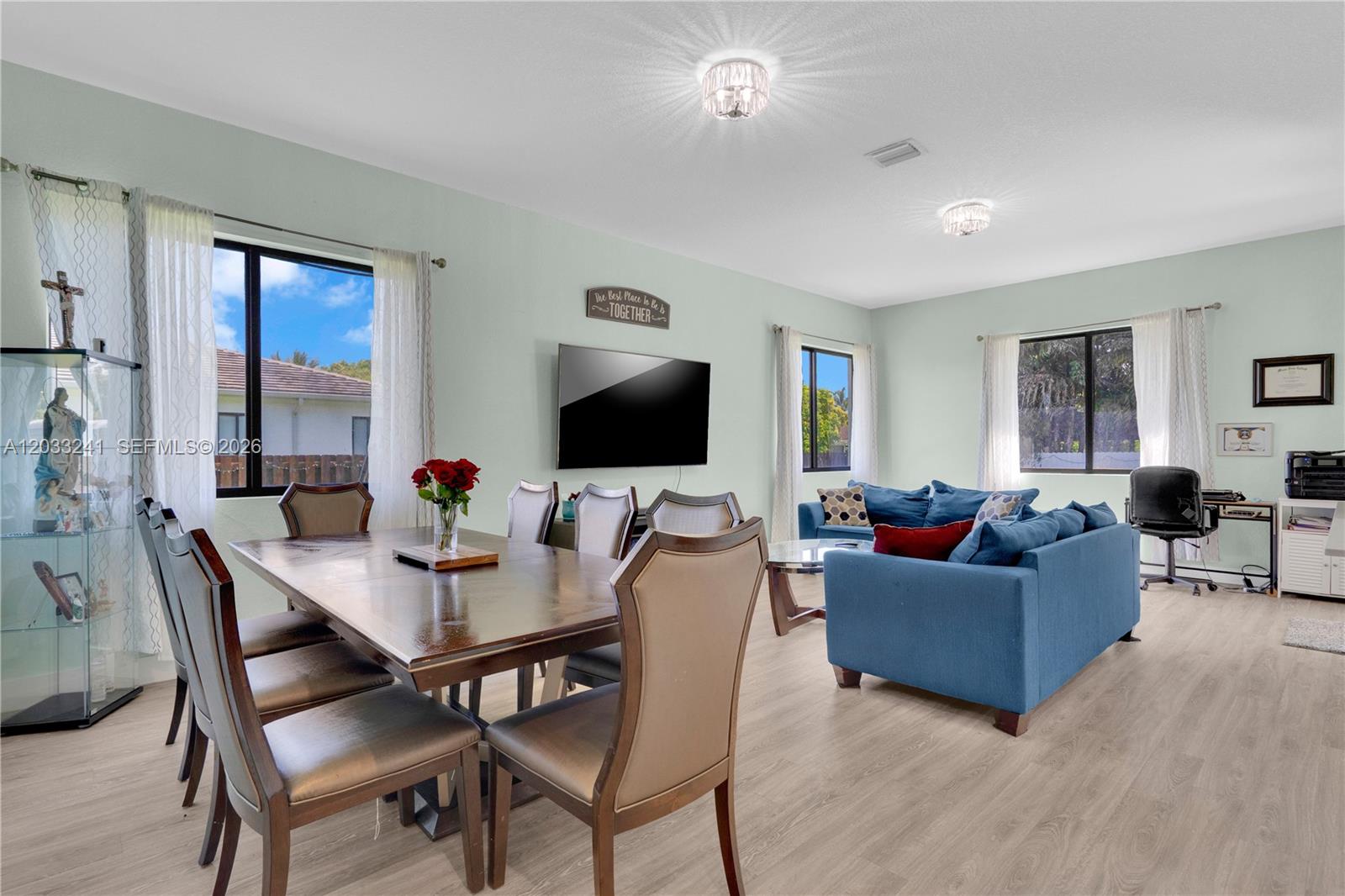 OAKWOOD GROVE - Residential