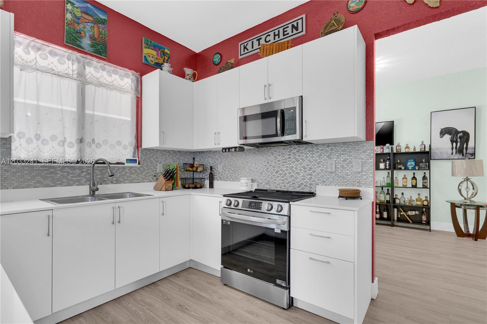 OAKWOOD GROVE - Residential