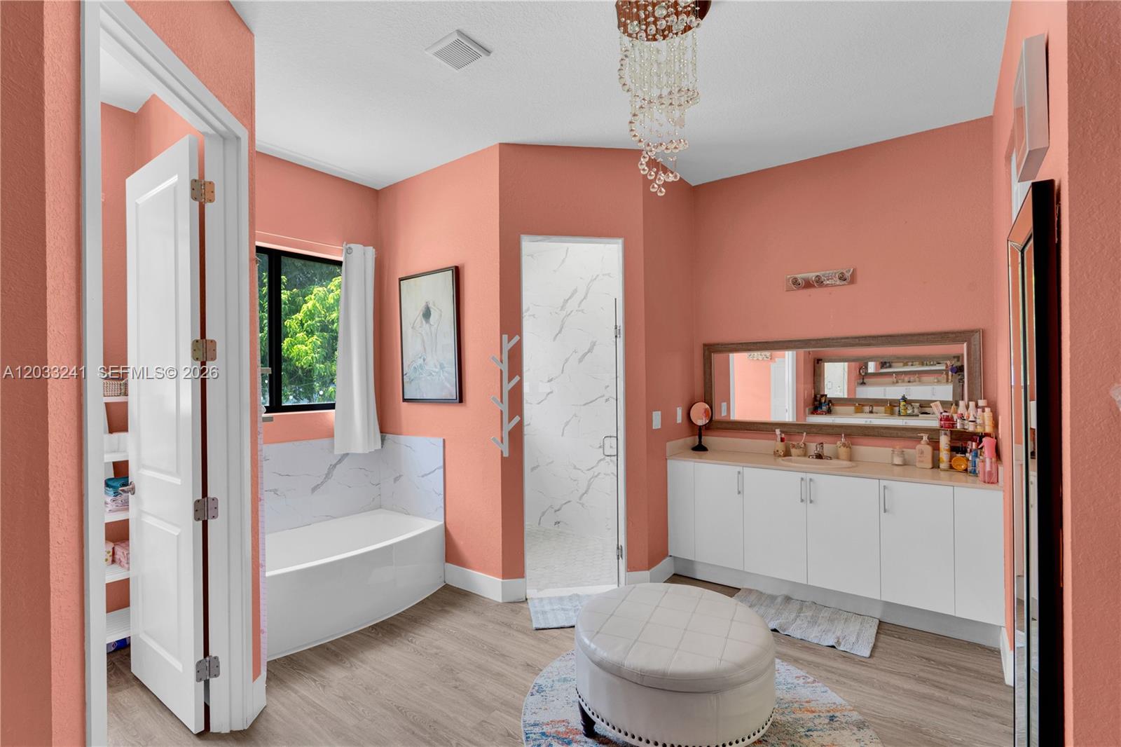 OAKWOOD GROVE - Residential