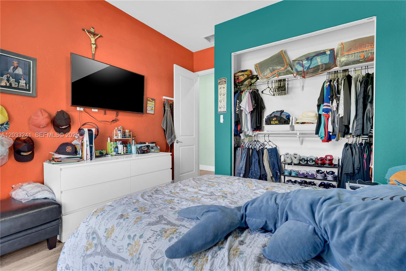 OAKWOOD GROVE - Residential