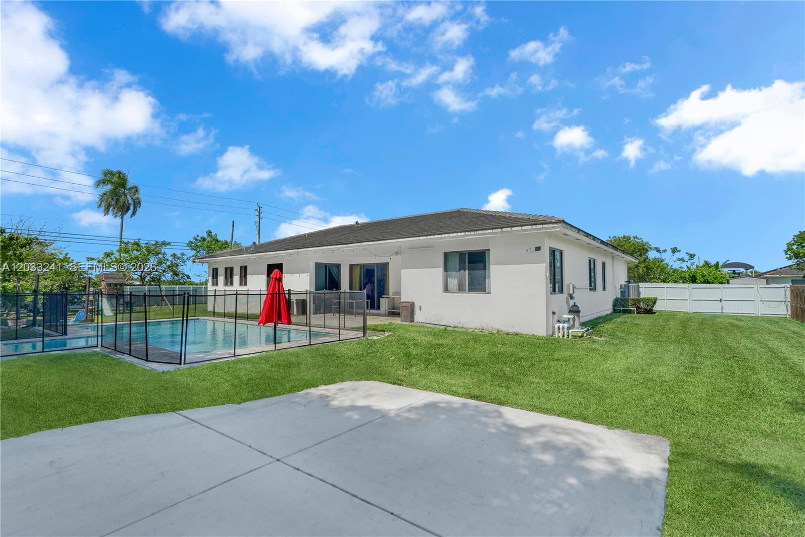 OAKWOOD GROVE - Residential