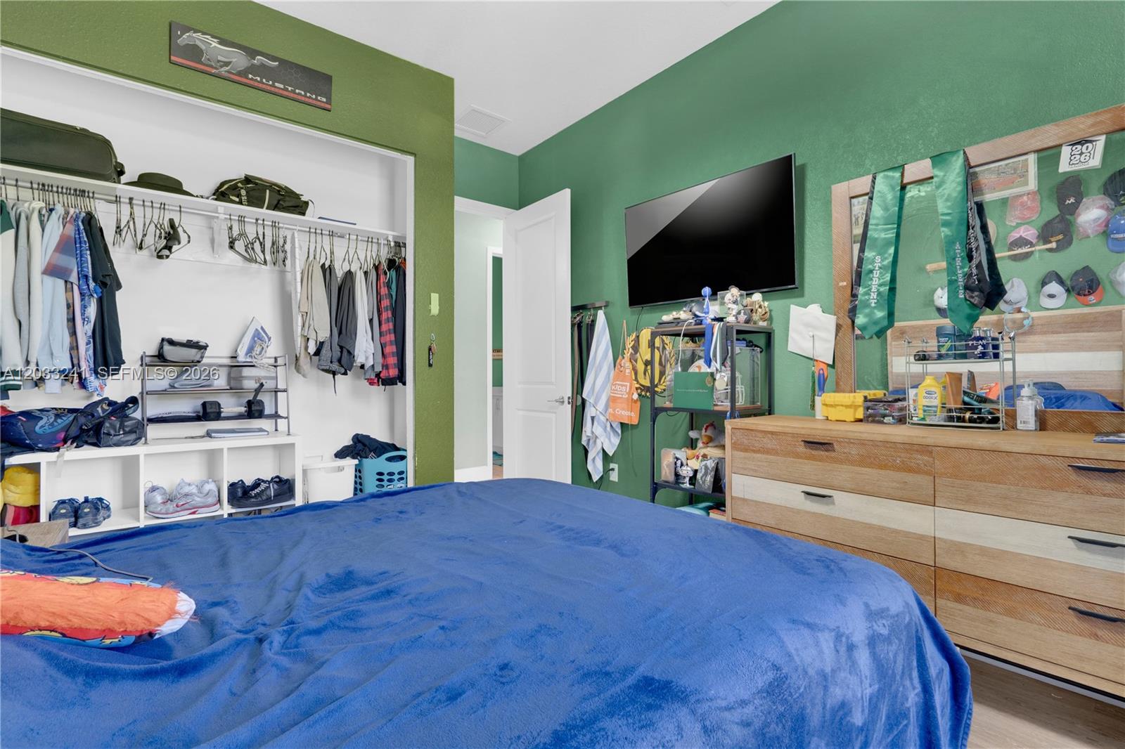 OAKWOOD GROVE - Residential