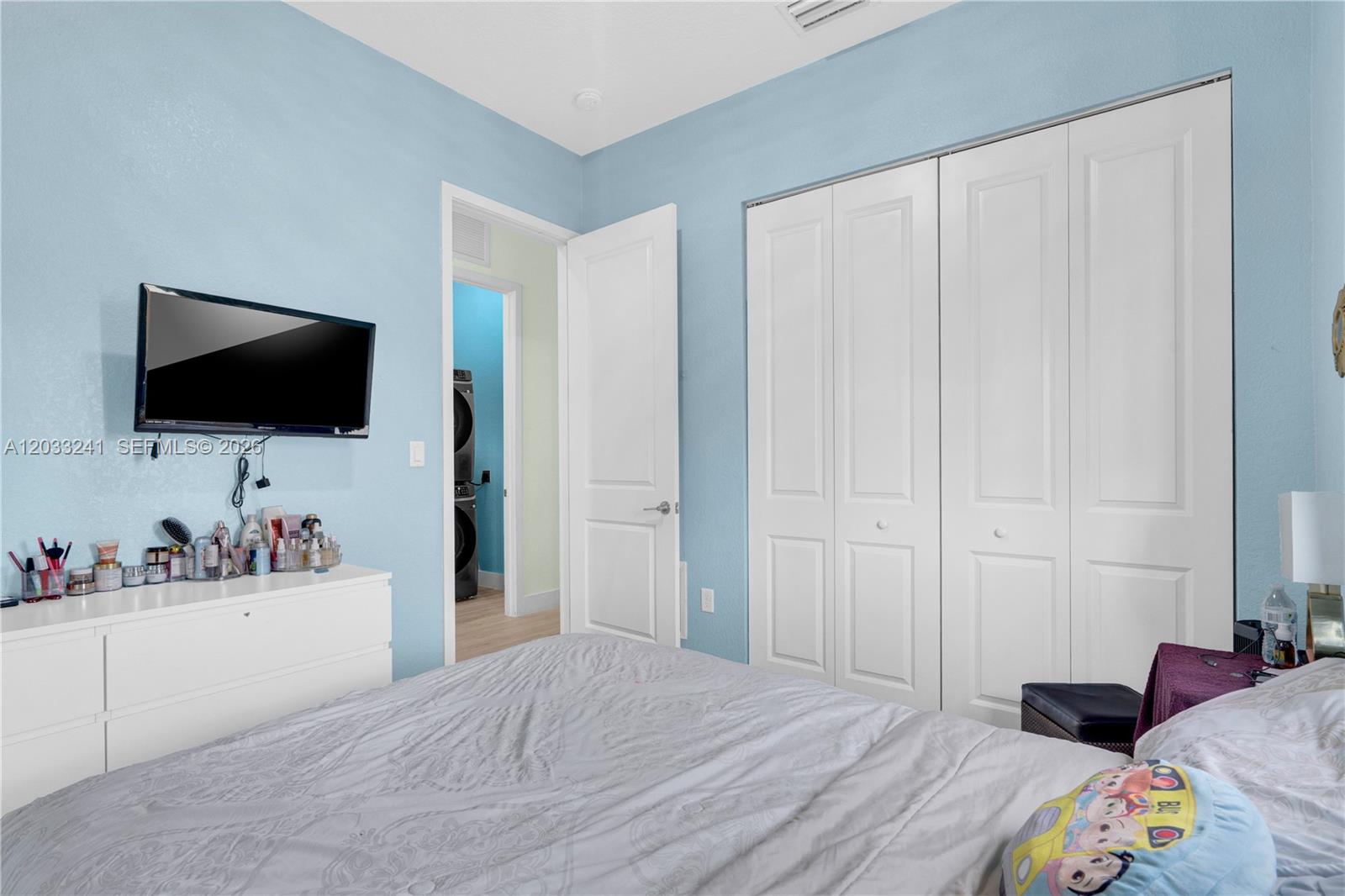 OAKWOOD GROVE - Residential