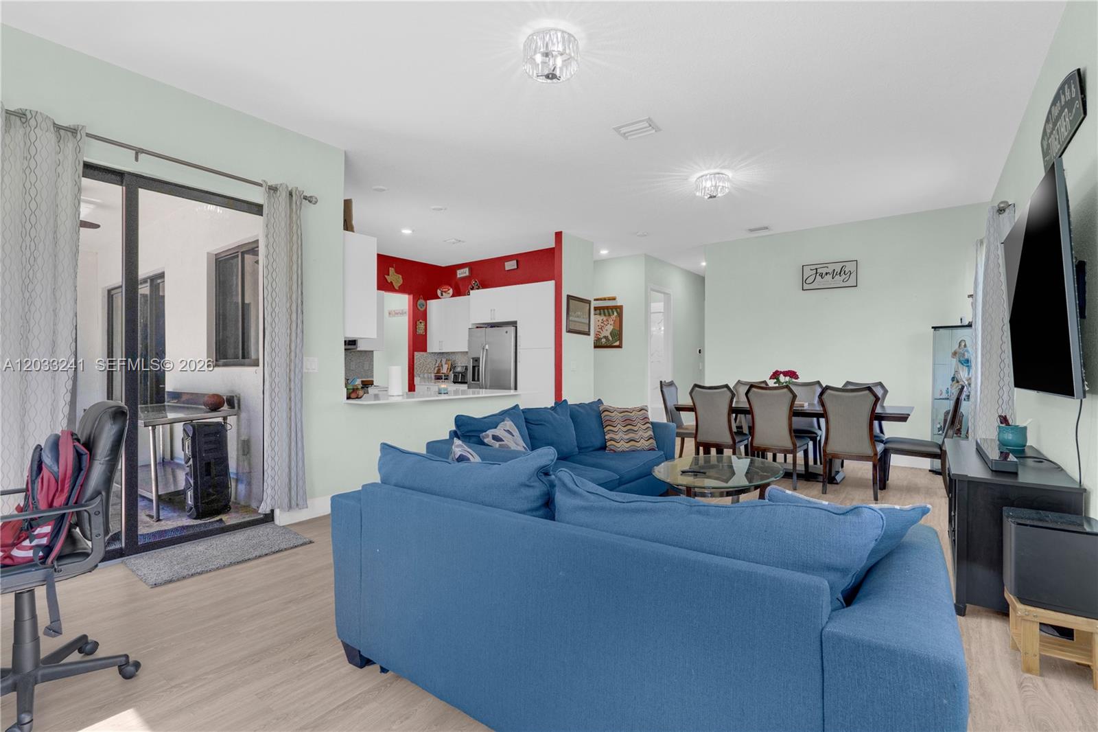 OAKWOOD GROVE - Residential