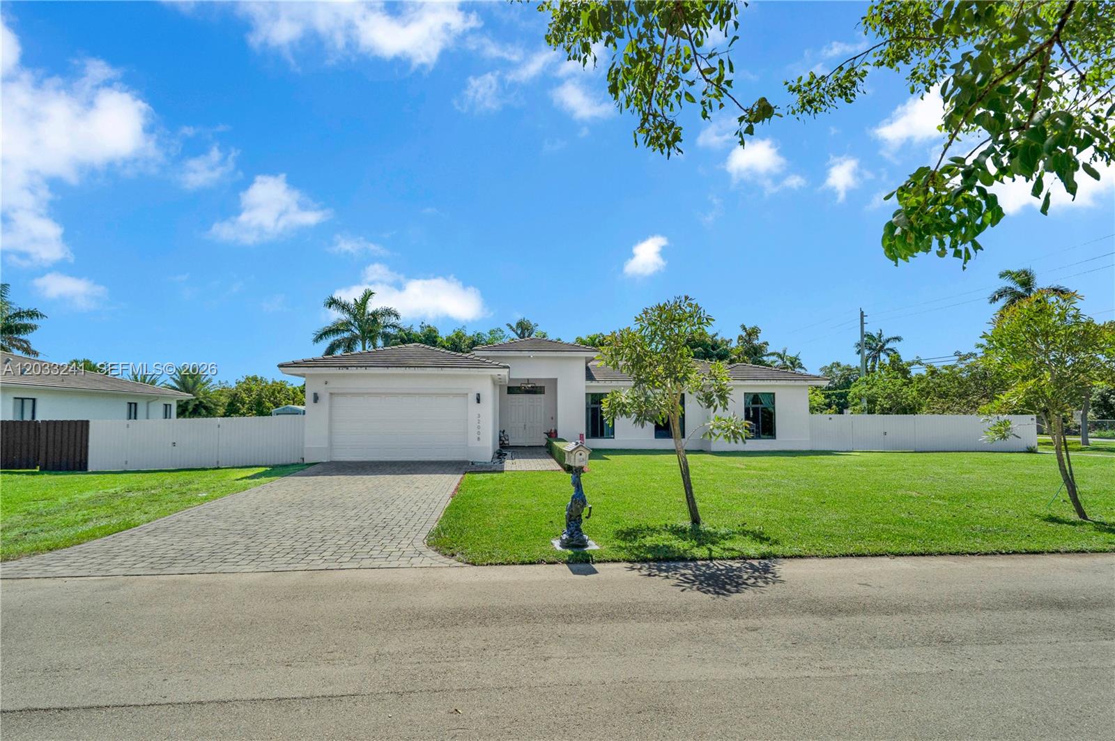 OAKWOOD GROVE - Residential
