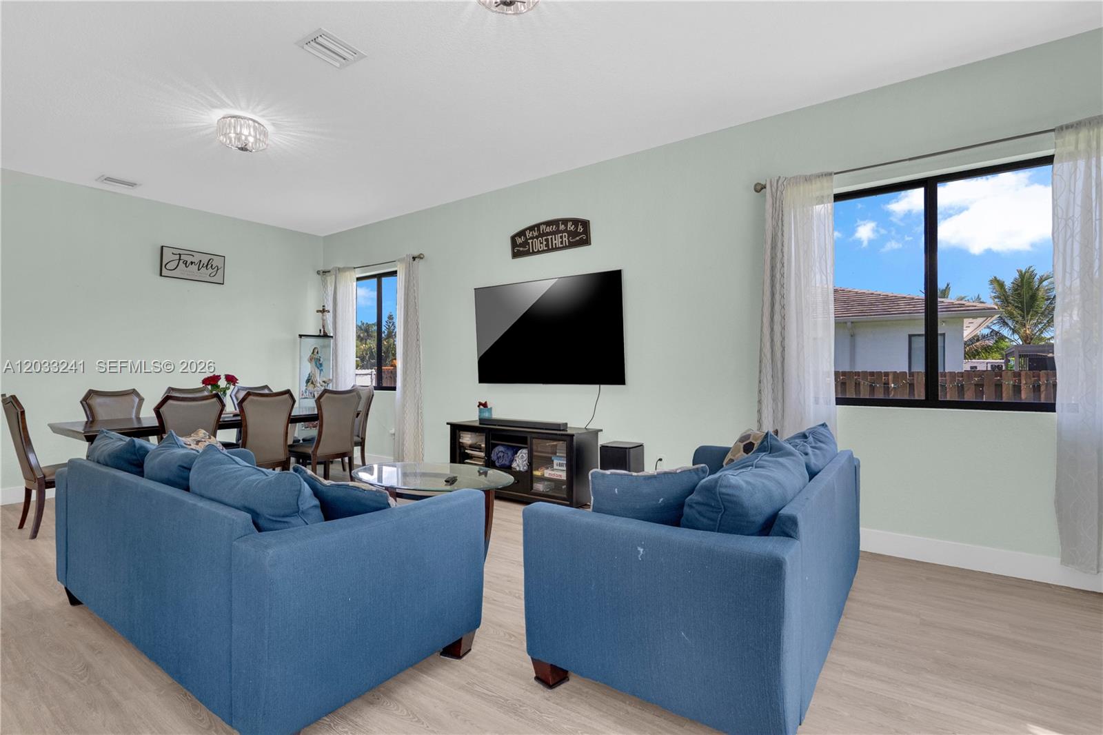 OAKWOOD GROVE - Residential
