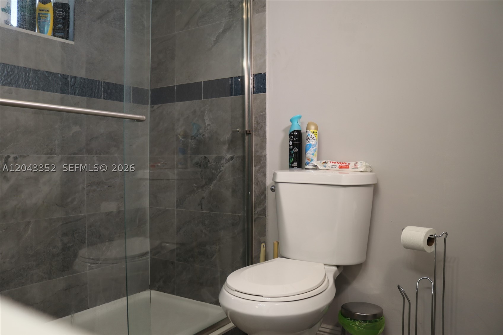 RIVIERA CONDOMINIUM APTS - Residential