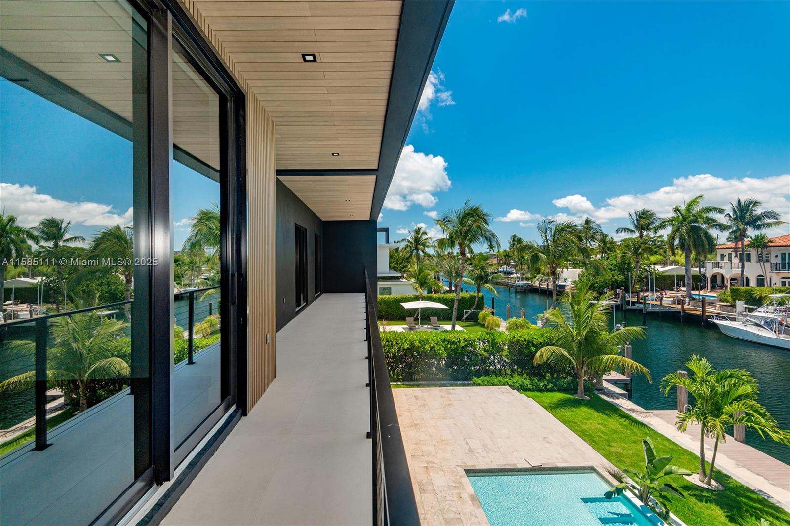 CORONADO HARBOR - Residential
